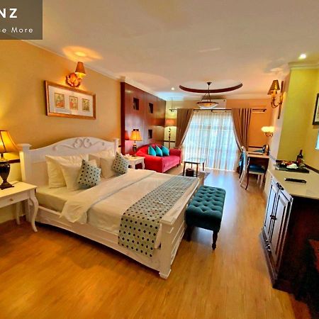 Hanz 821 Sunflower Hotel & Spa Хошимин Экстерьер фото