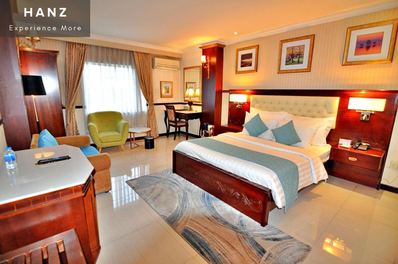 Hanz 821 Sunflower Hotel & Spa Хошимин Экстерьер фото